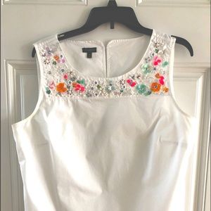 Talbots size 12 sleeveless appliqué blouse.